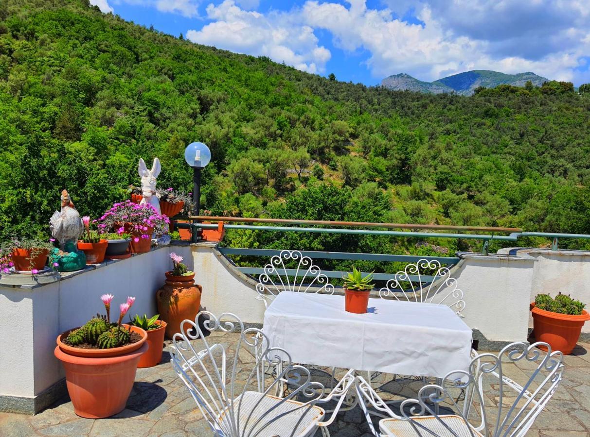 Agriturismo Monte Acuto - Natura, Mare & Relax In Piscina Тоїрано Екстер'єр фото