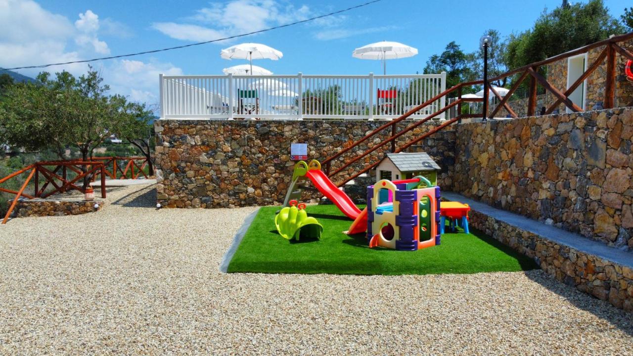 Agriturismo Monte Acuto - Natura, Mare & Relax In Piscina Тоїрано Екстер'єр фото
