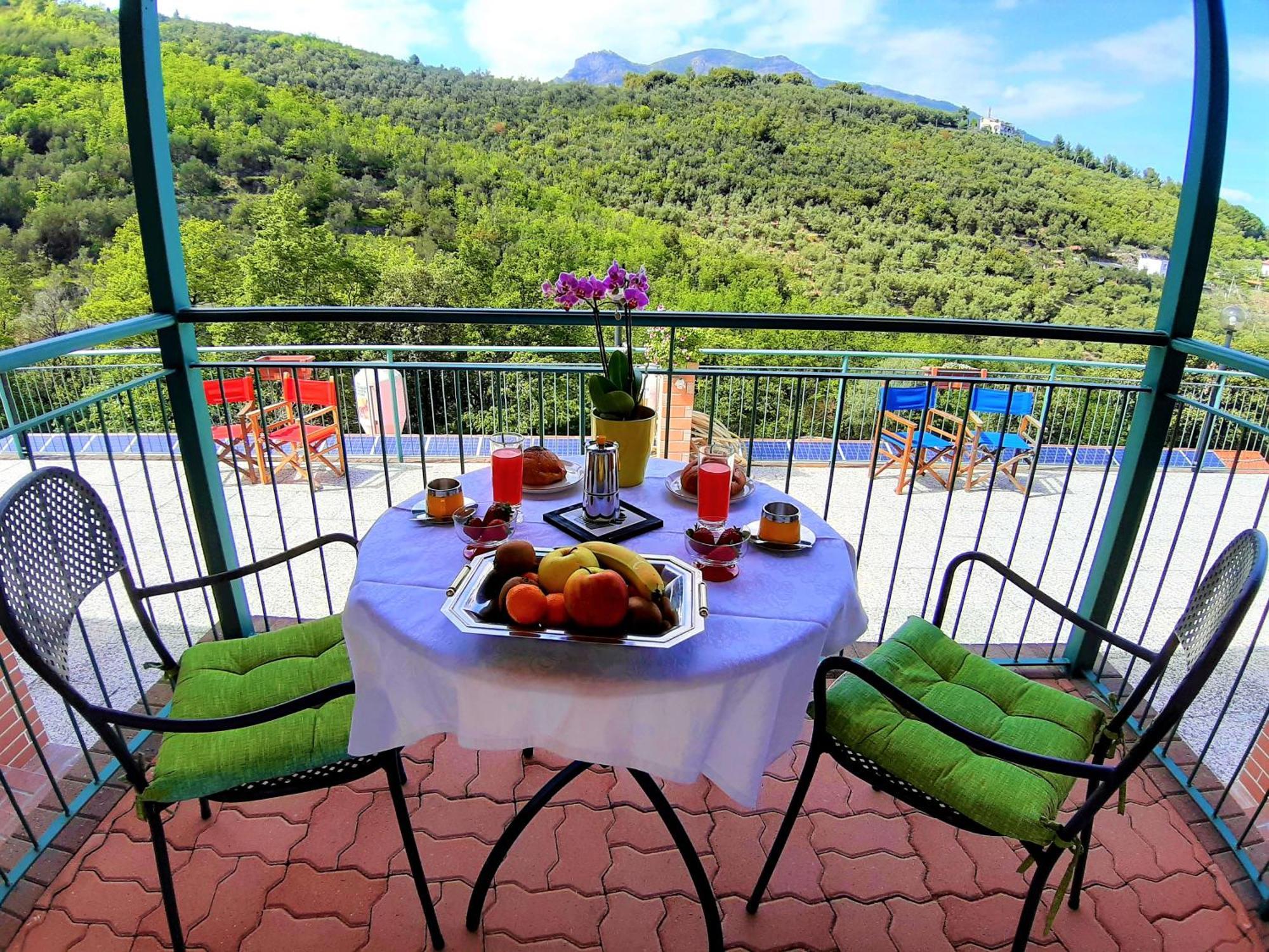Agriturismo Monte Acuto - Natura, Mare & Relax In Piscina Тоїрано Номер фото